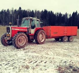 Massey Ferguson 699 varustepaketilla