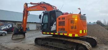 Hitachi ZX 225 US LC-5 B