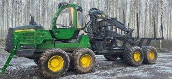 John Deere 1210G