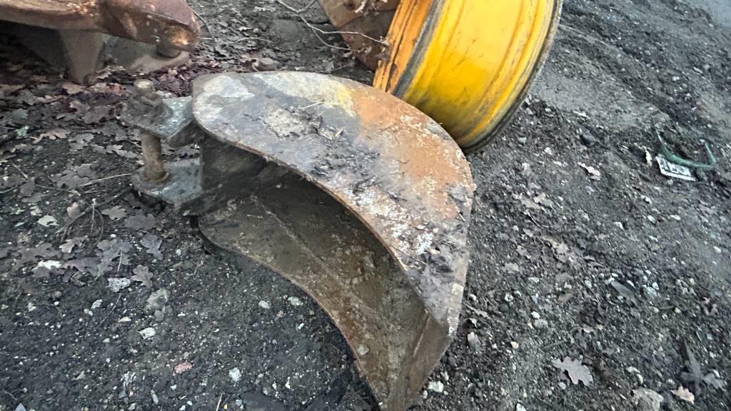 JCB 4 CX Kaivurikuormaajat