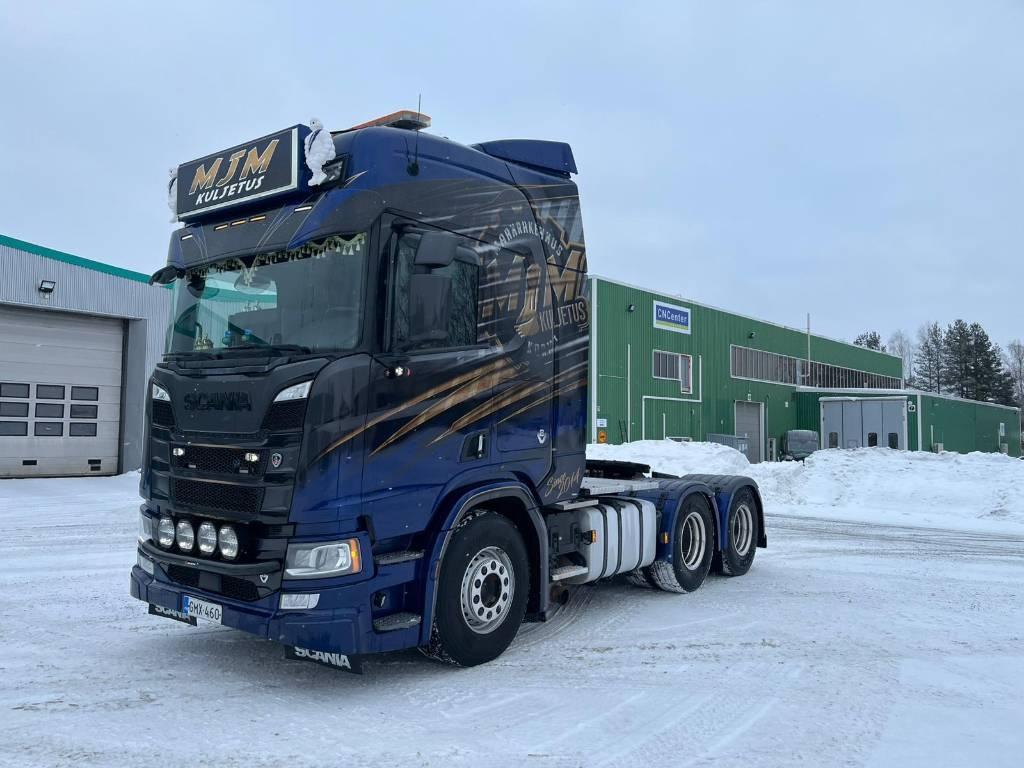 Scania R 650 Vetopöytäautot