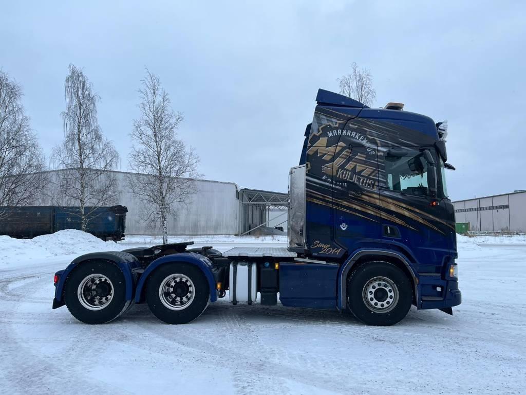Scania R 650 Vetopöytäautot
