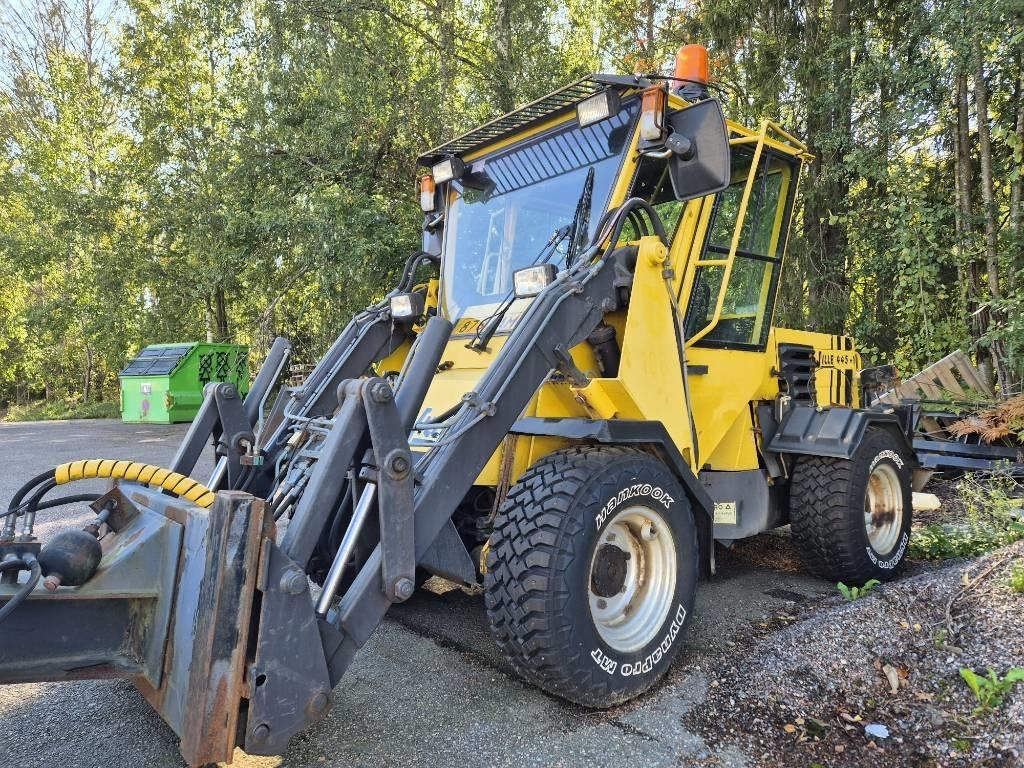 Wille 445 Taajamatraktorit