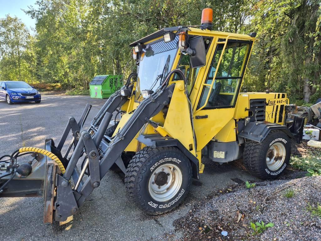 Wille 445 Taajamatraktorit
