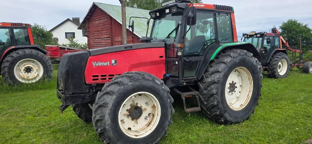 Valmet 8400 Traktorit