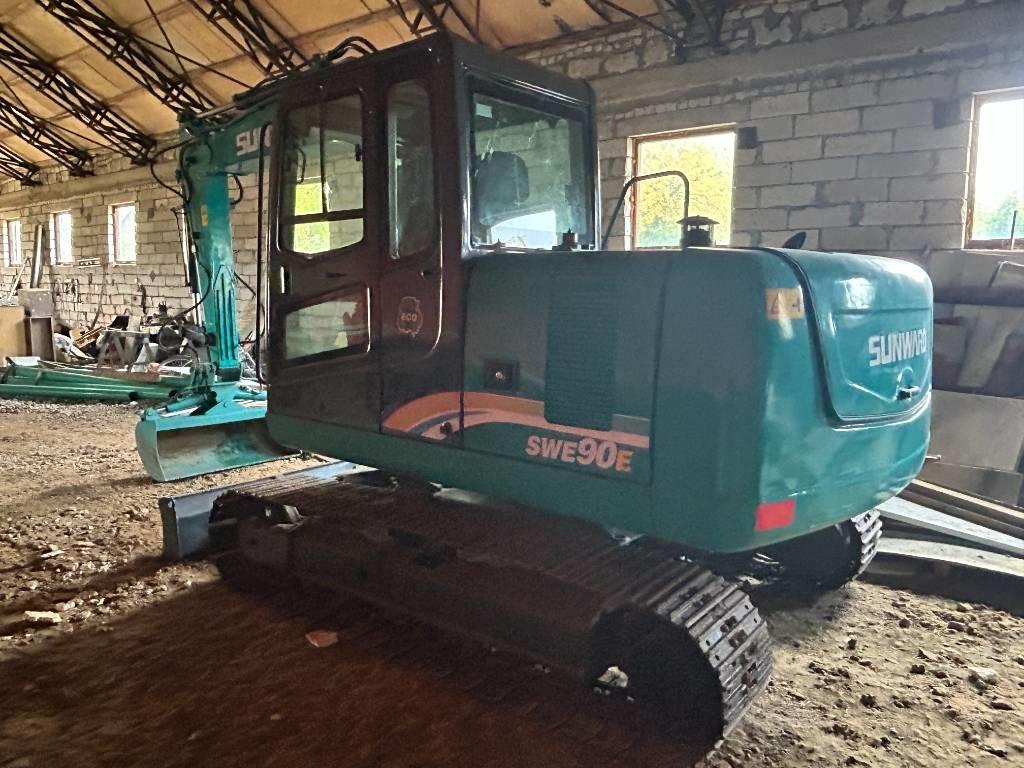 Sunward SWE 90 E Midikaivukoneet 7t - 12t