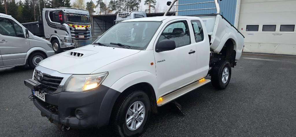 Toyota Hilux Lava-autot