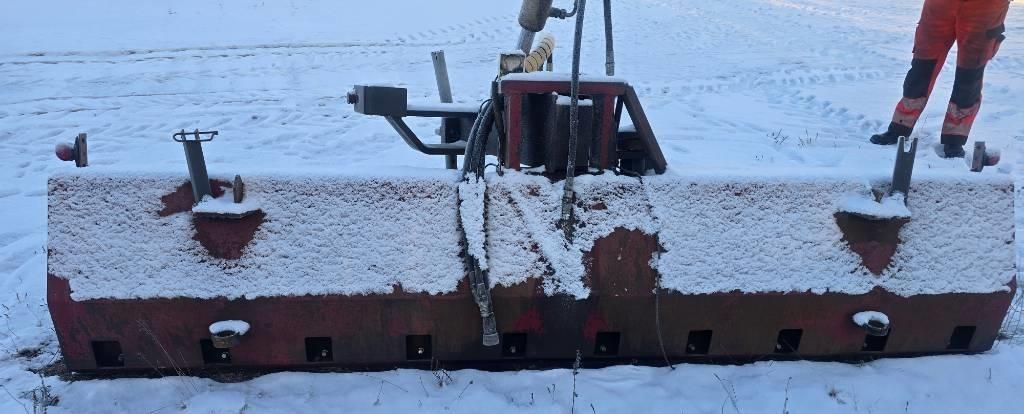  Polanneterä Omavalmiste Muut tie- ja lumikoneet