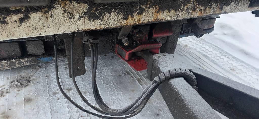 Kraker kylkiaukeava kävelevä lattia Walking floor-puoliperävaunut