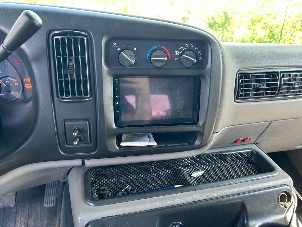 GMC Savana G3500 Pakettiautot