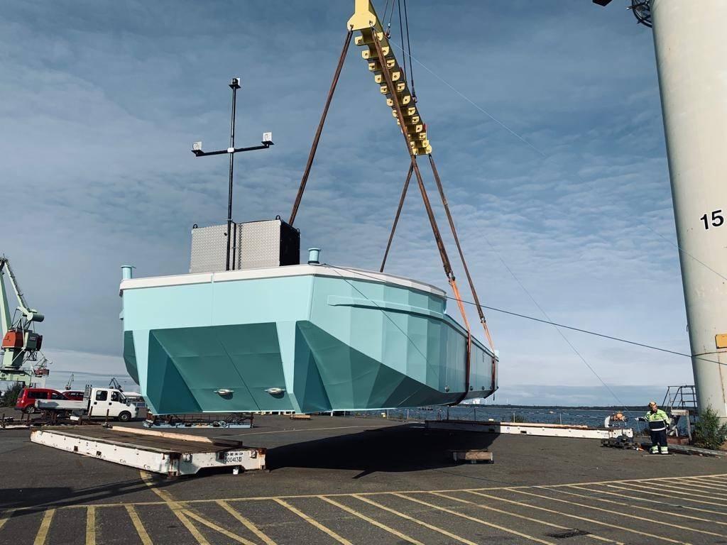  NOP Split Hopper Barge Veneet, proomut ja ponttoonit