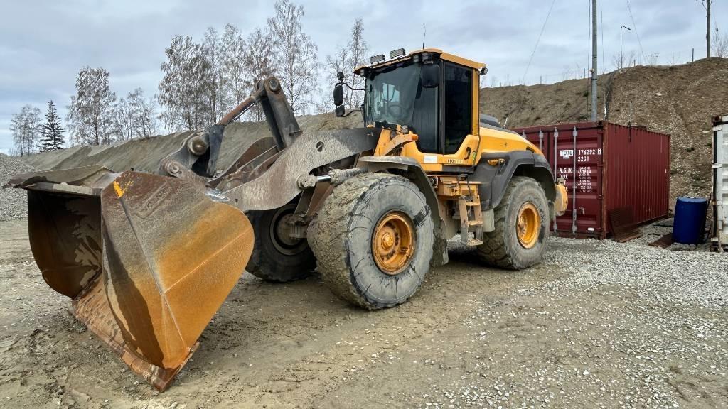 Volvo L 120 H Pyöräkuormaajat