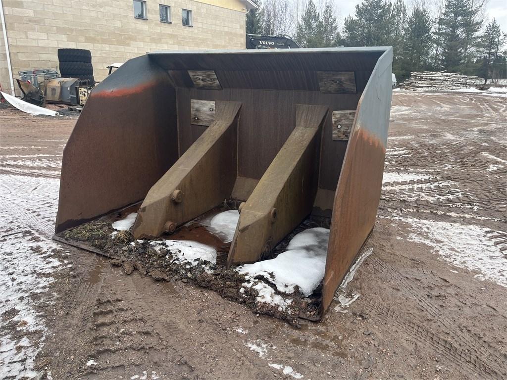  Kärkikippikauha 5.3m3 Kauhat