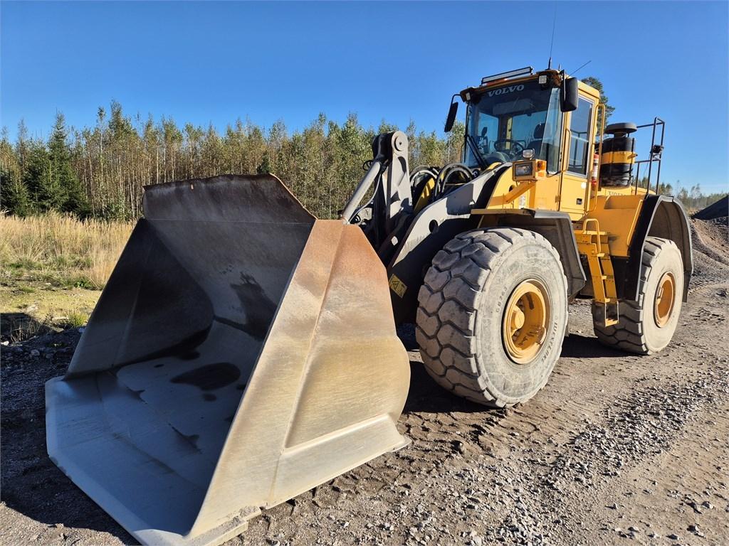 Volvo L 180 E Pyöräkuormaajat