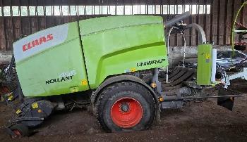 CLAAS Rollant 455 Uniwrap