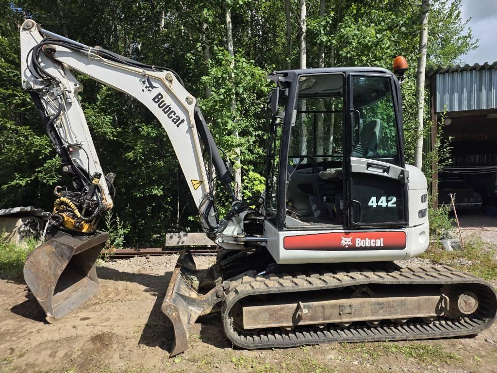 Bobcat 442 Midikaivukoneet 7t - 12t