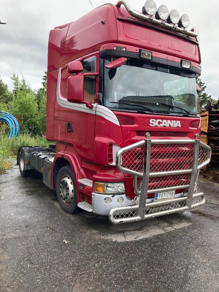 Scania R 420 Vetopöytäautot