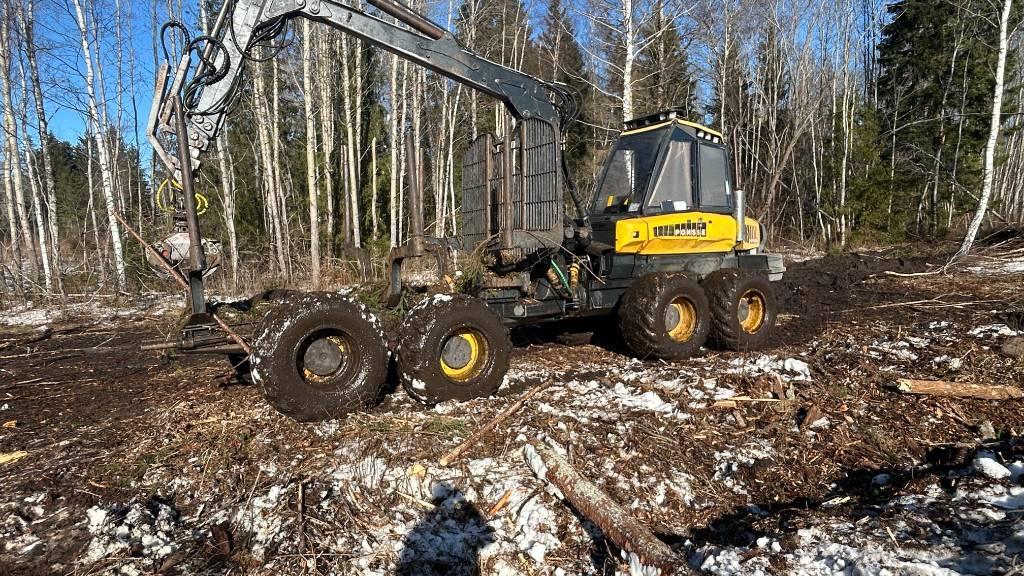 Ponsse Wisent 8W Kuormatraktorit