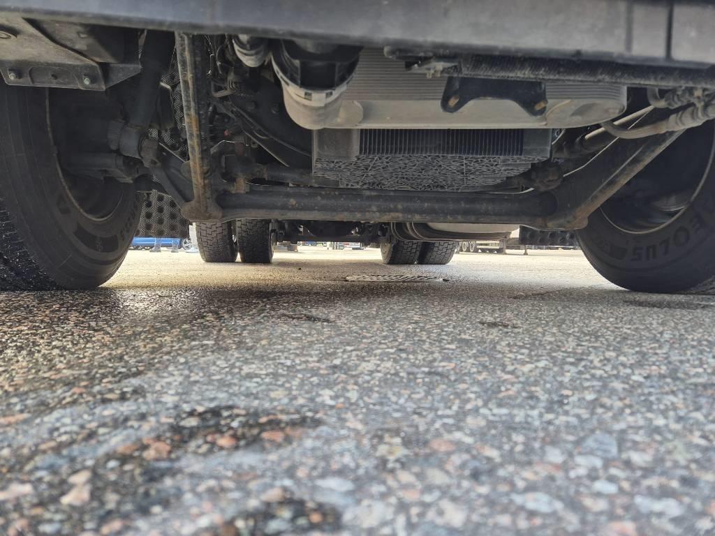 MAN TGX 28.580 Vetopöytäautot