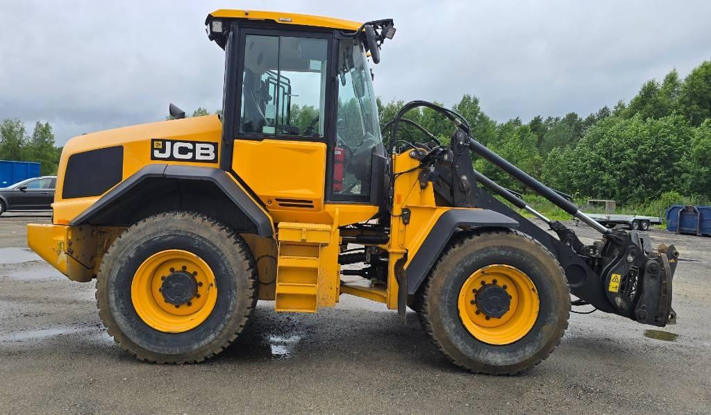 JCB 413K Pyöräkuormaajat