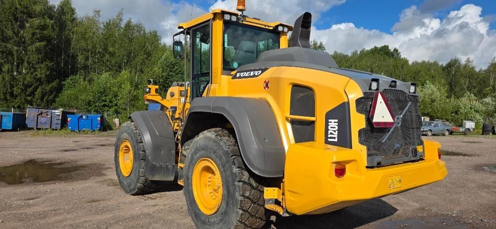Volvo L 120 H Pyöräkuormaajat