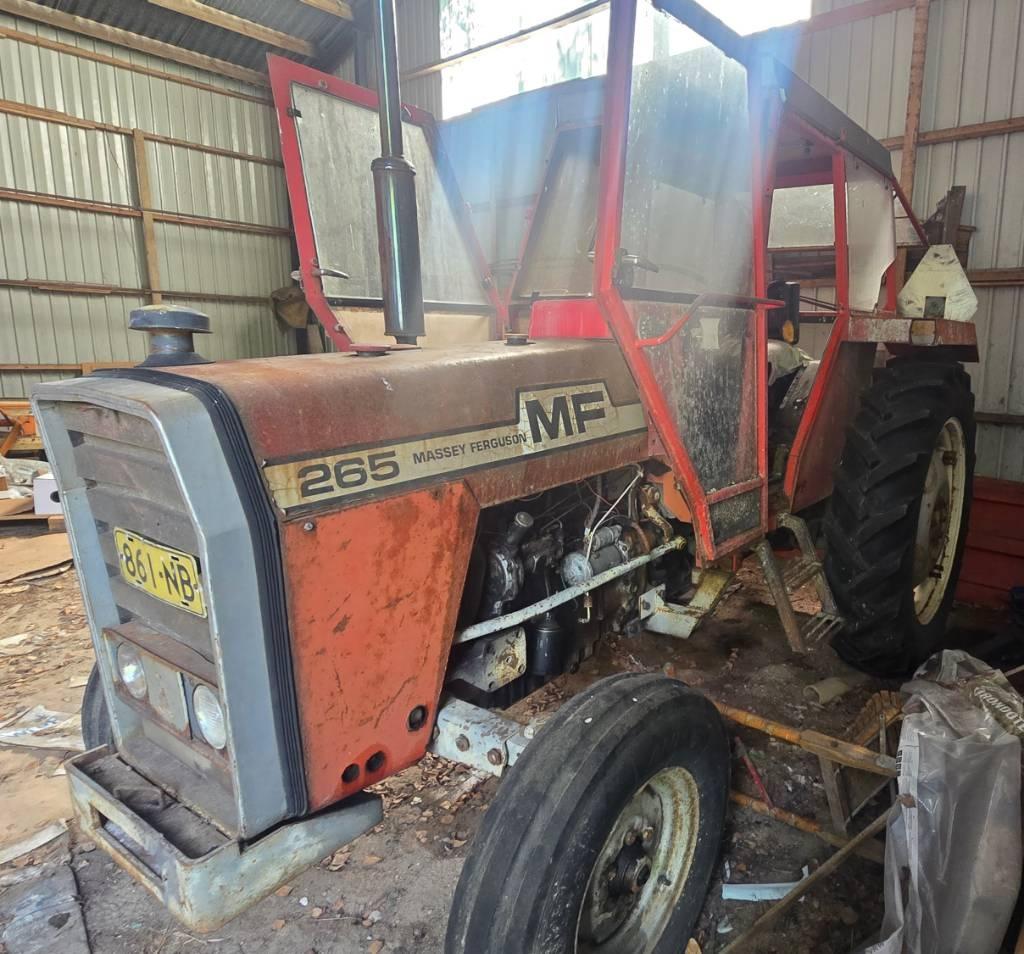 Massey Ferguson 265 Traktorit