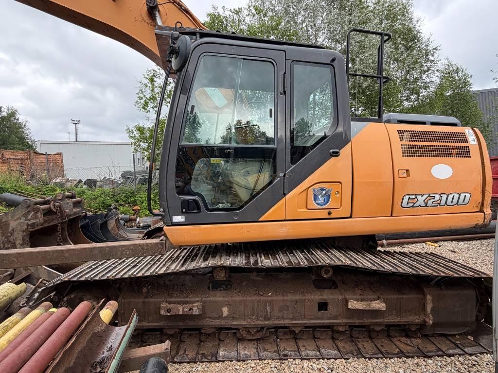 CASE CX 210 D Telakaivukoneet